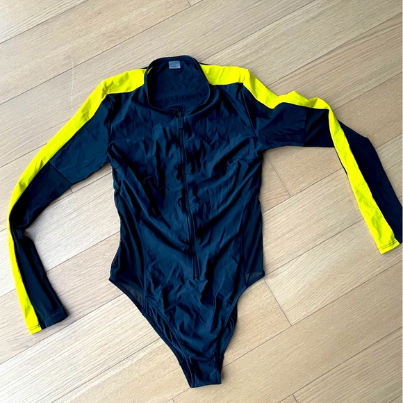 Chromat One Piece - Picture 1 of 2